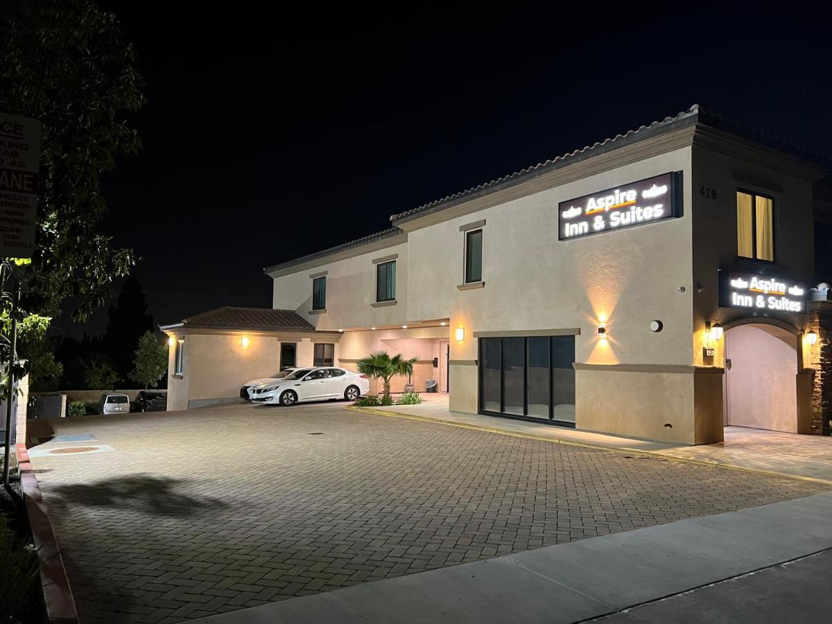 Aspire Inn & Suites Orange Exteriér fotografie